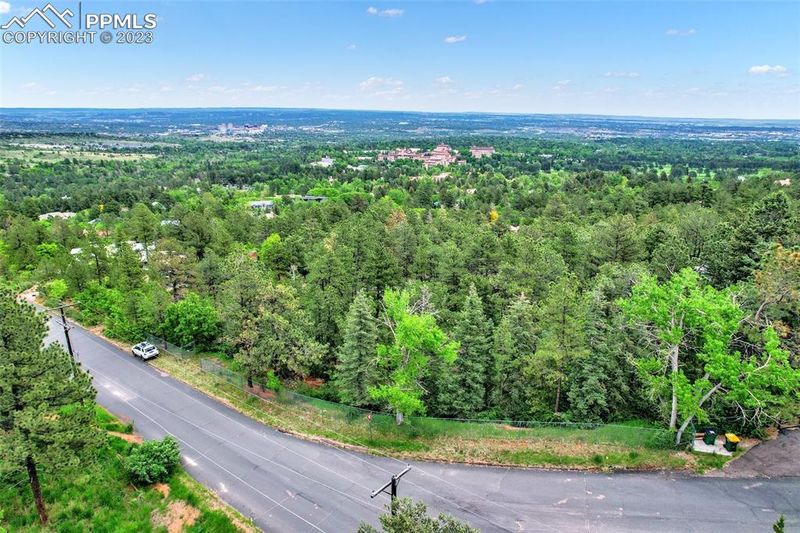 9 Leaming Rd, Colorado Springs, CO 80906