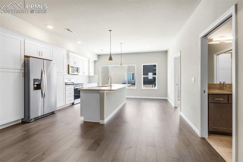 9 E Ramona Ave, Colorado Springs, CO 80905