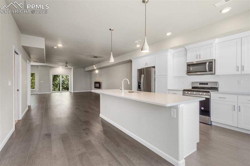 9 E Ramona Ave, Colorado Springs, CO 80905