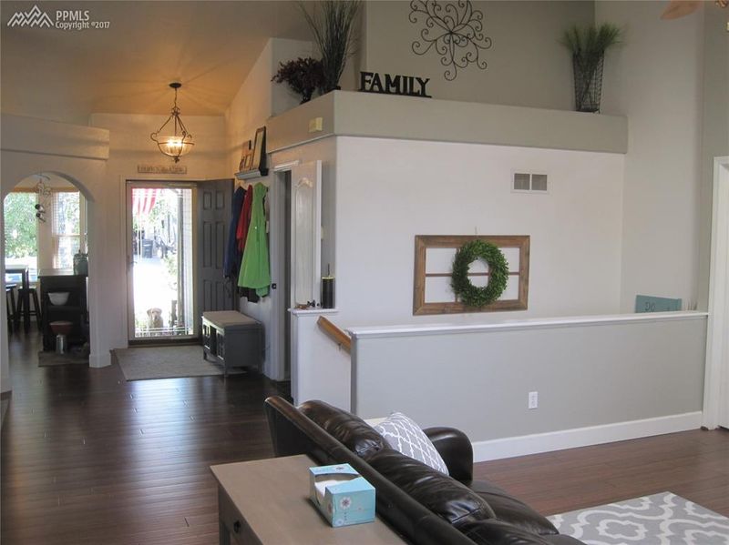 90 Pistol Creek Dr, Monument, CO 80132