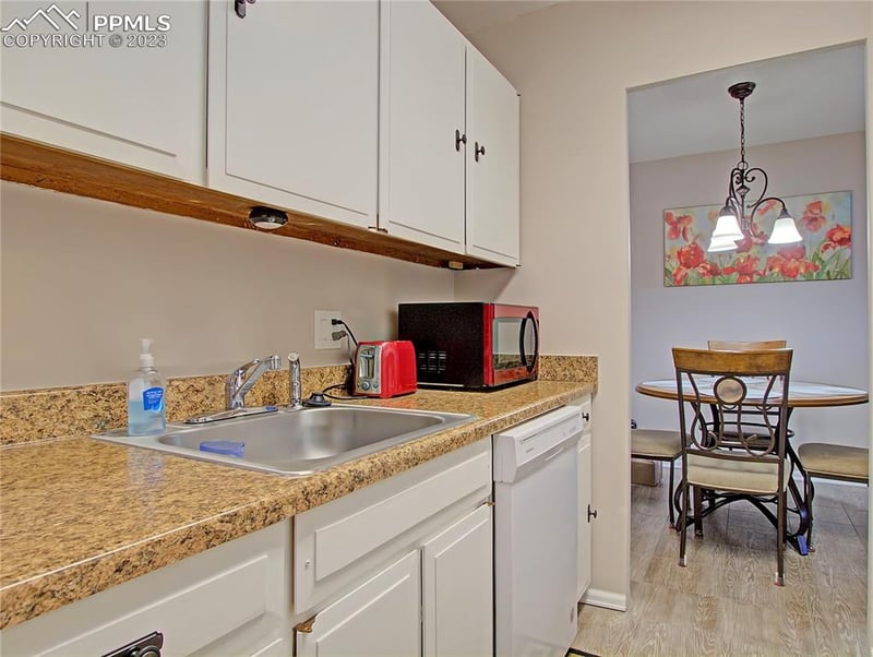 900 Saturn Dr #607, Colorado Springs, CO 80905