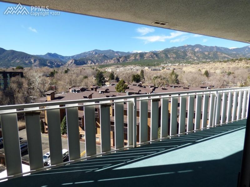 900 Saturn Dr #704, Colorado Springs, CO 80905