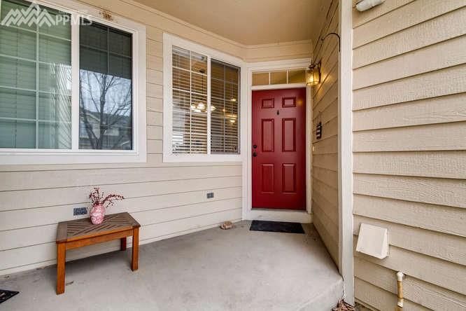 9011 W Phillips Dr, Littleton, CO 80128