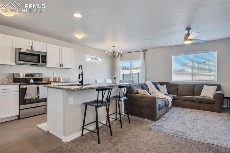 902 Cana Grv, Colorado Springs, CO 80916