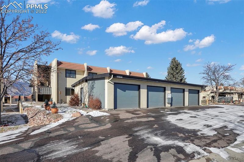 902 Fontmore Rd #A, Colorado Springs, CO 80904