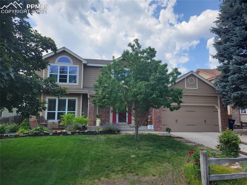 9025 Estebury Cir, Colorado Springs, CO 80920