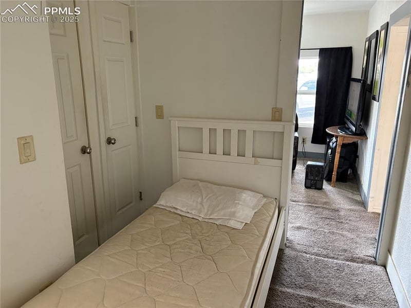 903 Catalpa St, Pueblo, CO 81001