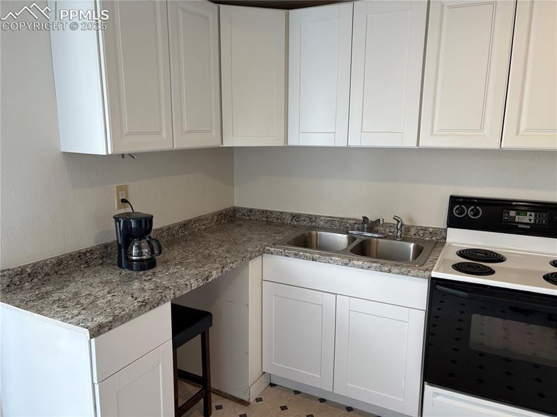 903 Catalpa St, Pueblo, CO 81001