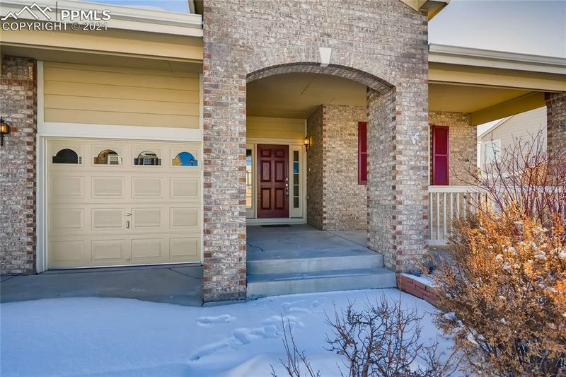 9033 Royal Melbourne Cir, Peyton, CO 80831