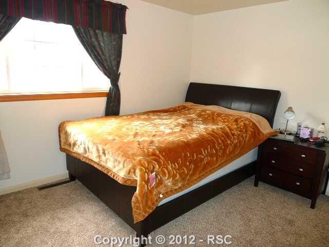 904 Carlisle St, Colorado Springs, CO 80907