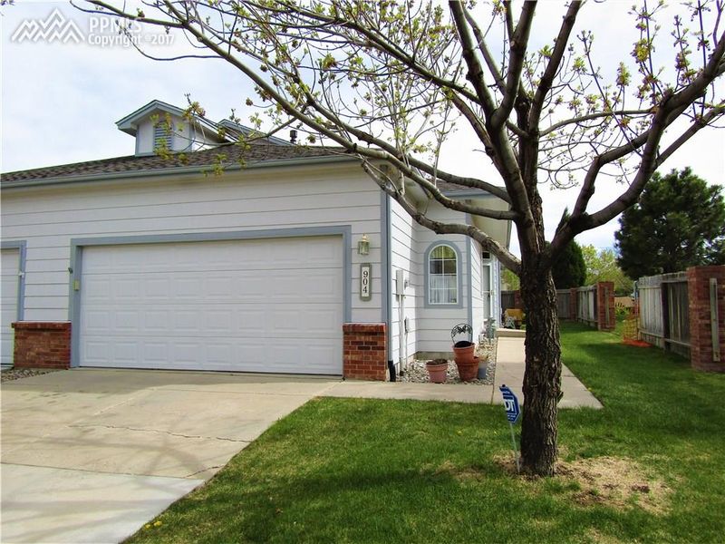 904 Samuel Point, Colorado Springs, CO 80906