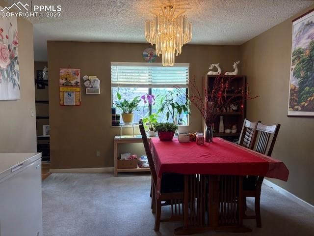 905 Hubbell Dr, Colorado Springs, CO 80911
