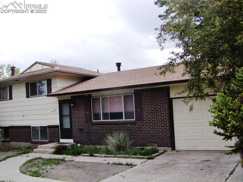 906 Chelton Rd, Colorado Springs, CO 80909