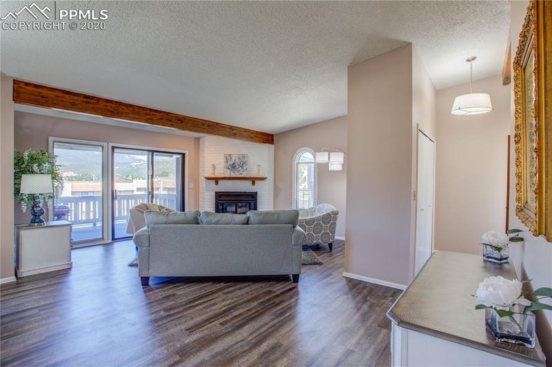 906 Fontmore Rd #D, Colorado Springs, CO 80904