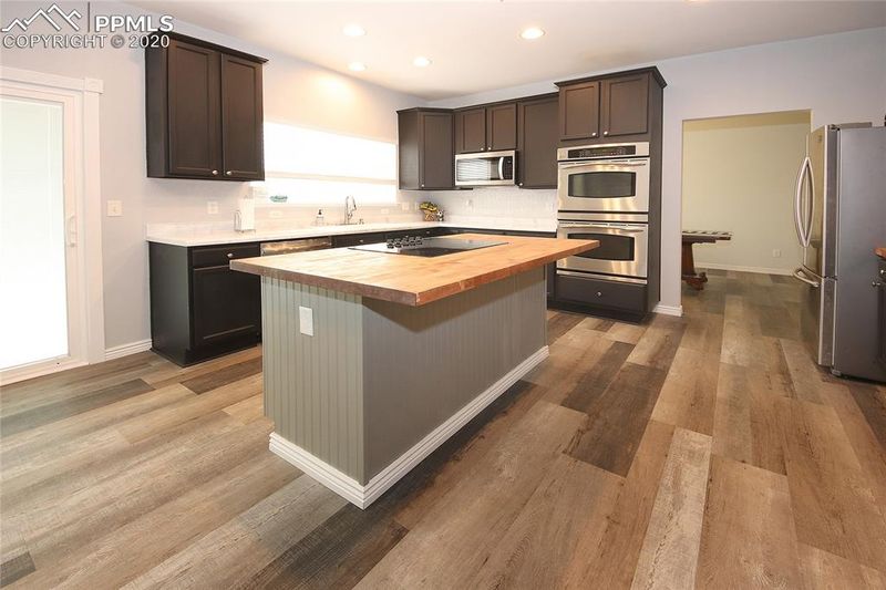 9075 Brainard Dr, Colorado Springs, CO 80920