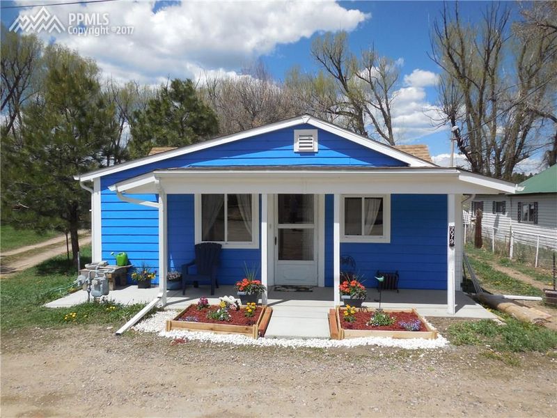 9079 Frink Rd, Larkspur, CO 80118