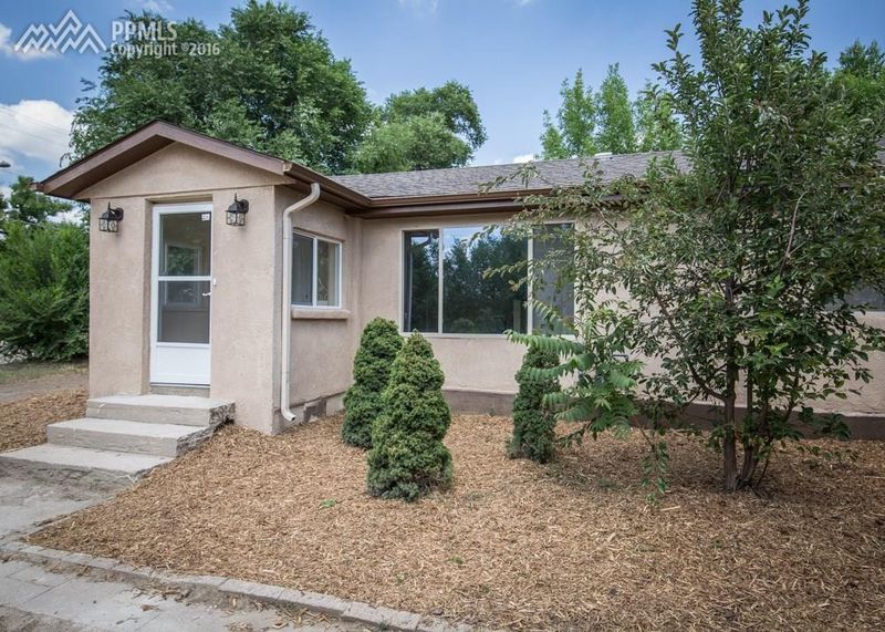 909 Bennett Ave, Colorado Springs, CO 80909