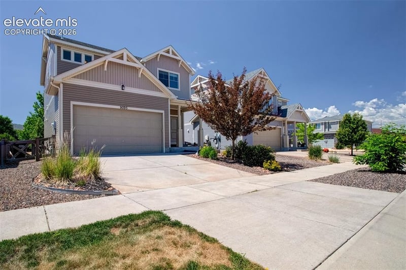9093 Pacific Crest Dr, Colorado Springs, CO 80927