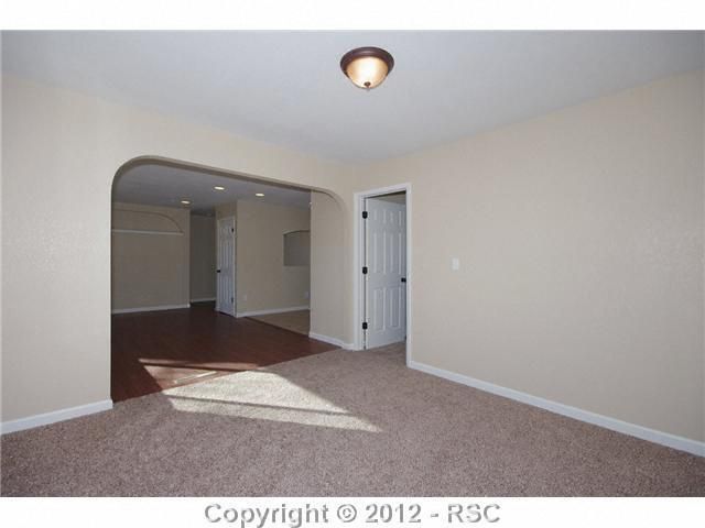 910 Boggs Pl, Colorado Springs, CO 80910