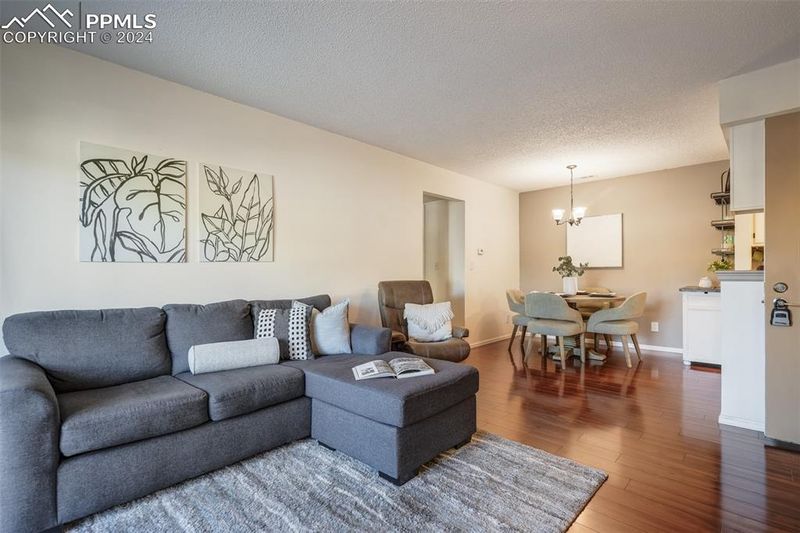 910 Tenderfoot Hill Rd #Apt 102, Colorado Springs, CO 80906