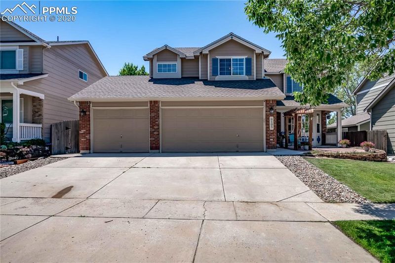 9105 Melbourne Dr, Colorado Springs, CO 80920