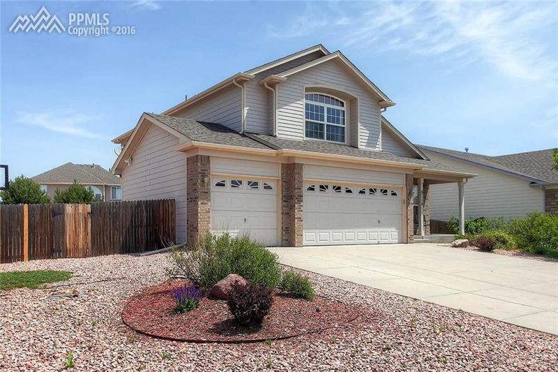 9114 Oakmont Rd, Peyton, CO 80831