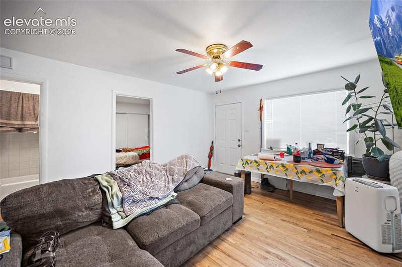 913-915 Prospect St, Colorado Springs, CO 80903