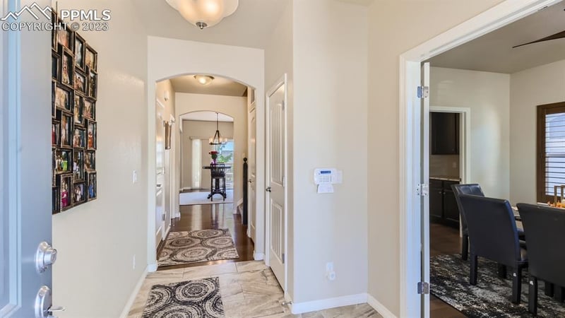 913 Deschutes Dr, Colorado Springs, CO 80921