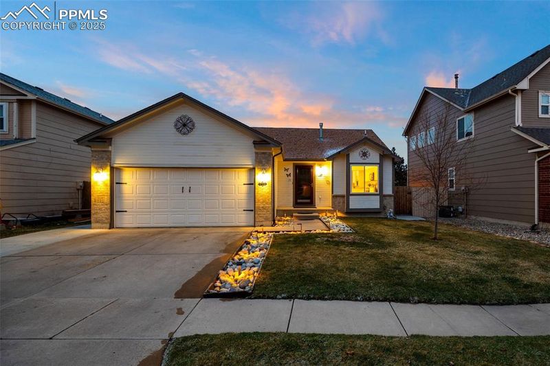 9139 Prairie Clover Dr, Colorado Springs, CO 80920