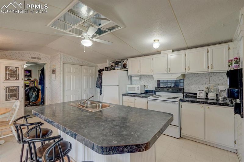 9140 Mulberry Rd, Calhan, CO 80808