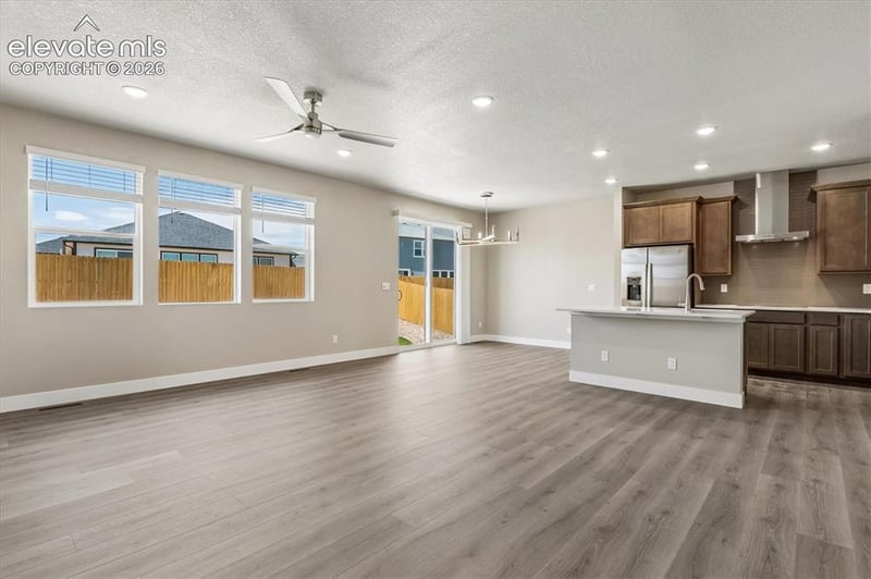 9142 Lanceleaf Dr, Colorado Springs, CO 80925
