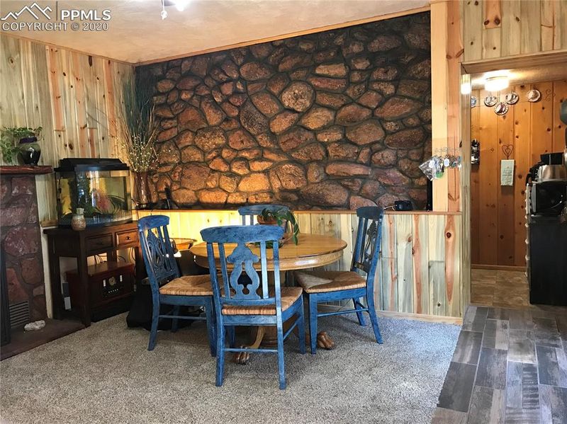 9145 Chipita Park Rd, Cascade, CO 80809