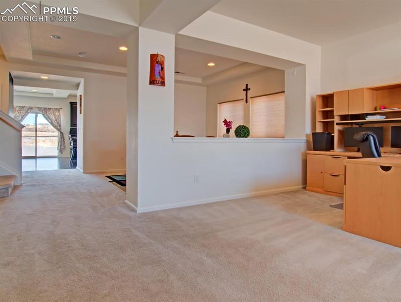 9151 Sentry Dr, Fountain, CO 80817