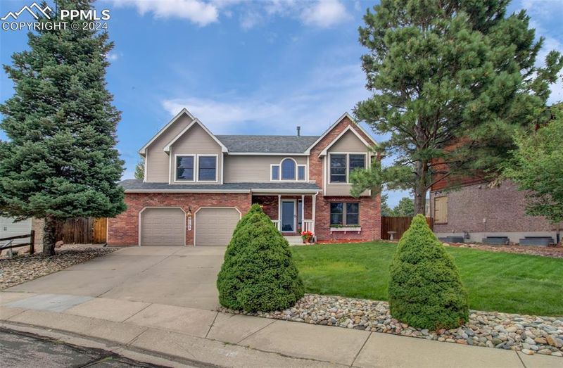9155 Estebury Cir, Colorado Springs, CO 80920