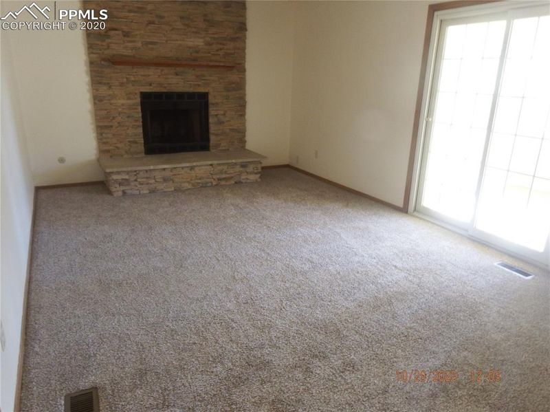 916 Bromefield Dr, Fountain, CO 80817