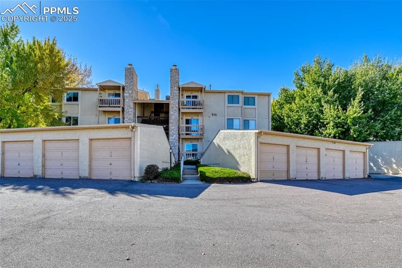 916 Tenderfoot Hill Rd #101, Colorado Springs, CO 80906