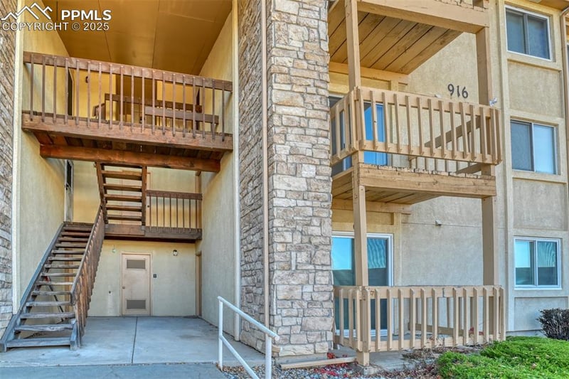 916 Tenderfoot Hill Rd #101, Colorado Springs, CO 80906