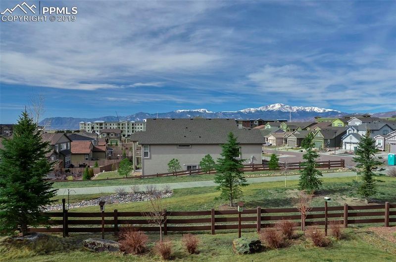 9164 Dome Rock Pl, Colorado Springs, CO 80924