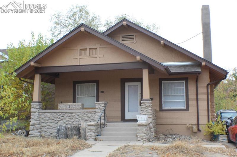 918 E 10th St, Pueblo, CO 81001