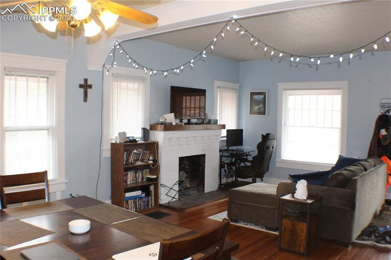 918 E 10th St, Pueblo, CO 81001