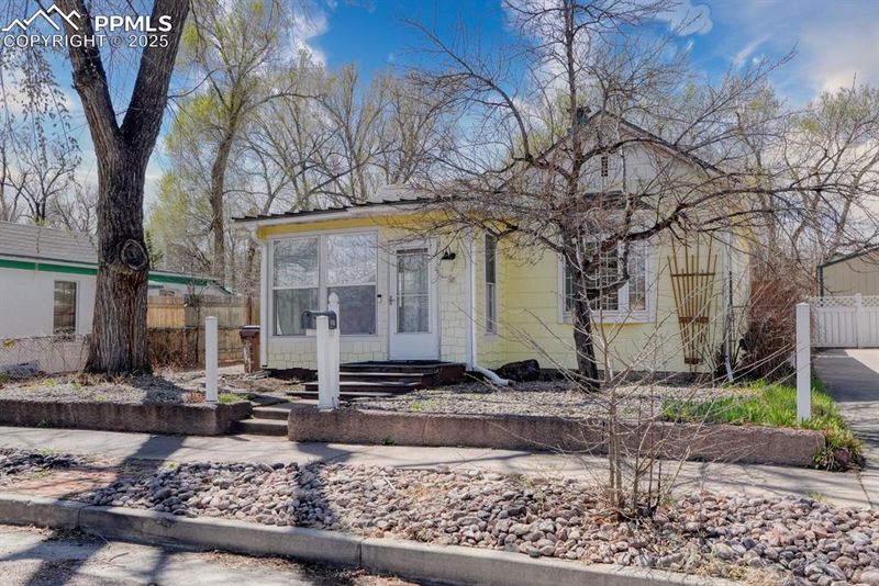 918 N Spruce St, Colorado Springs, CO 80905
