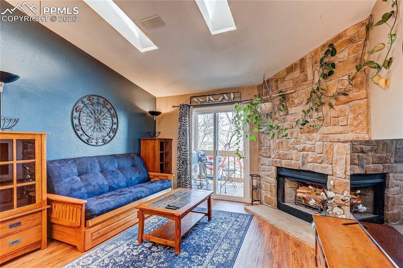 918 Tenderfoot Hill Rd #201, Colorado Springs, CO 80906