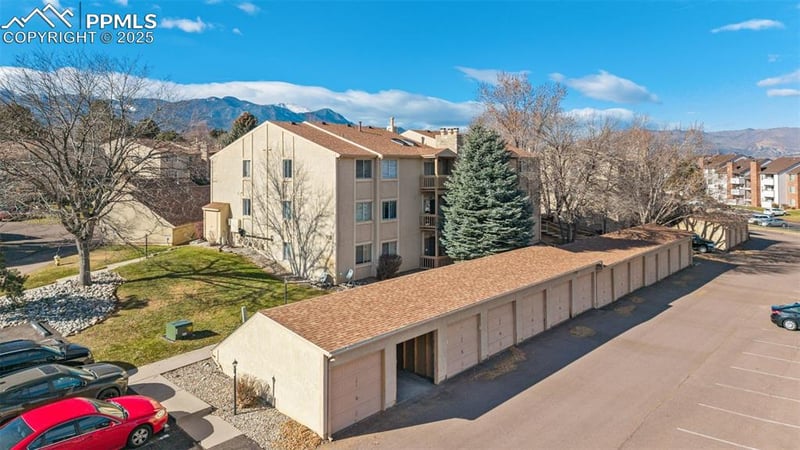 918 Tenderfoot Hill Rd #202, Colorado Springs, CO 80906