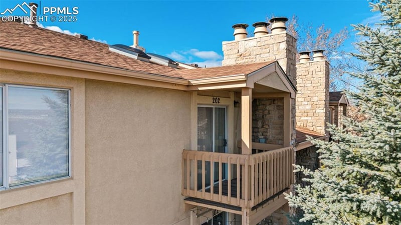 918 Tenderfoot Hill Rd #202, Colorado Springs, CO 80906