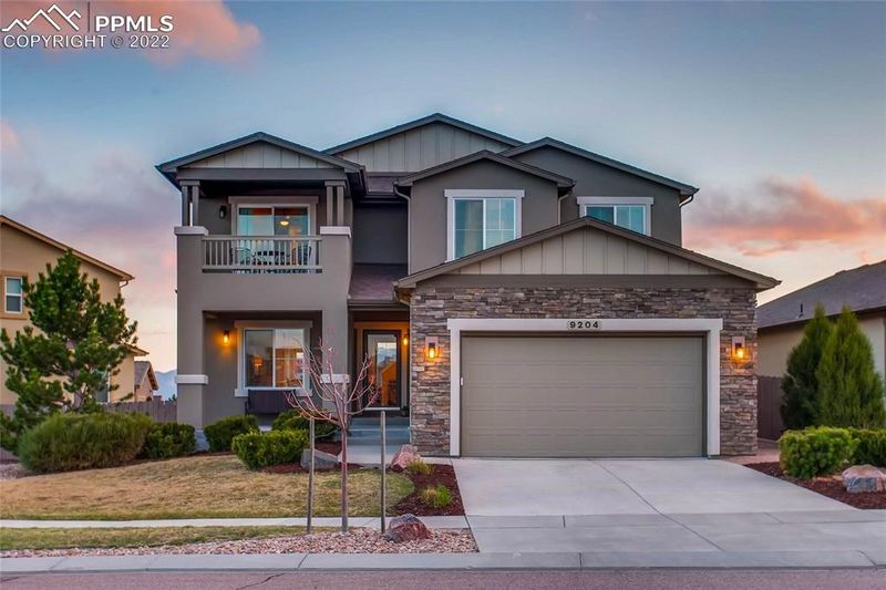 9204 Lizard Rock Trl, Colorado Springs, CO 80924