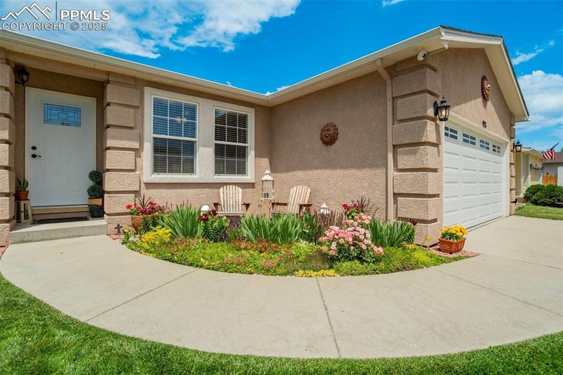921 Lake Ave, Fountain, CO 80817