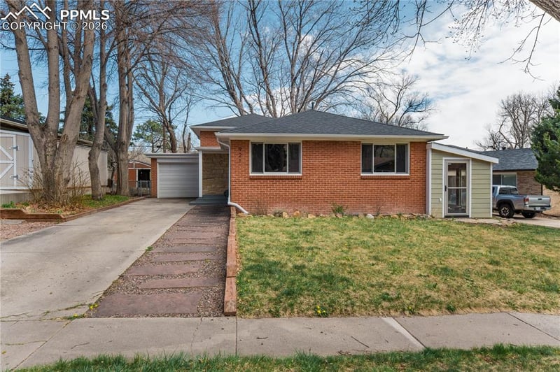 921 Valley Rd, Colorado Springs, CO 80904