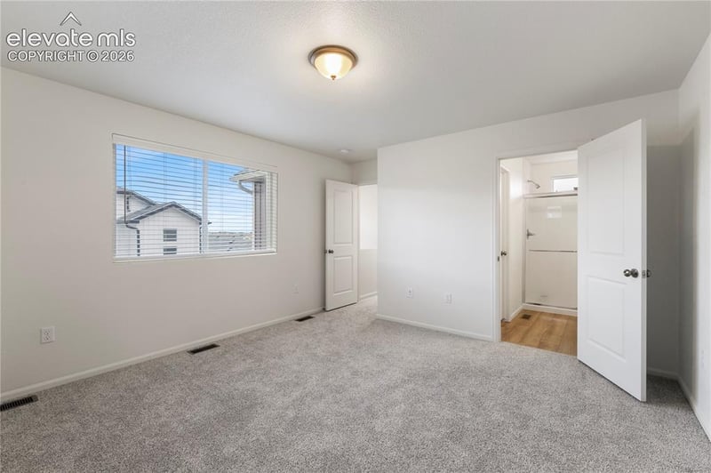 9212 Twin Sisters Dr, Colorado Springs, CO 80927