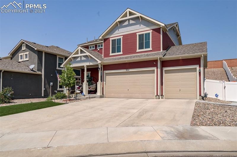 9214 Castle Oaks Dr, Fountain, CO 80817