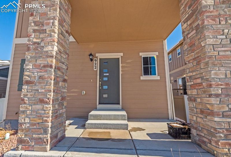 922 Antrim Loop, Colorado Springs, CO 80910